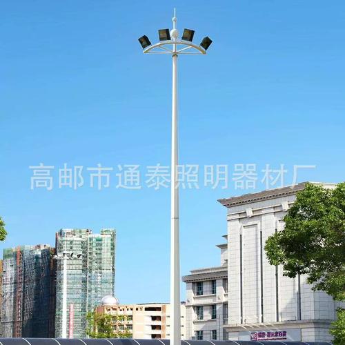 12-15米圆形中杆灯 城市十字路口超亮道路照明灯具选型与厂家价格指南